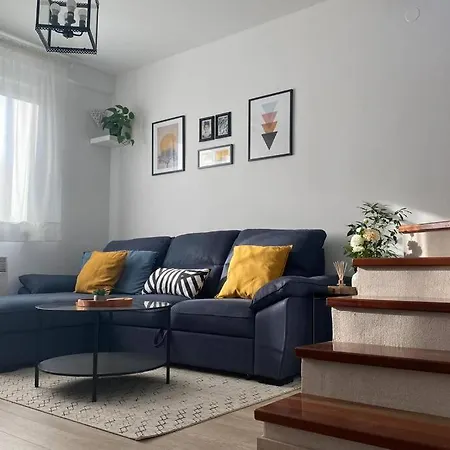 펜션 Private Countryside House Three Figs 그루다